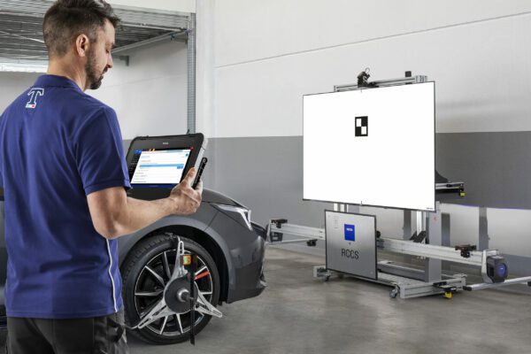 ADAS SISTEMA RCCS 3 EVO con monitor TEXA - immagine 2